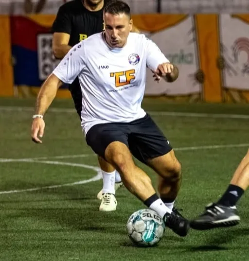 Dino Domazet